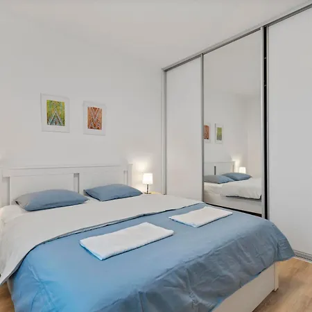 Pilot - With Parking * Μπρατισλάβα